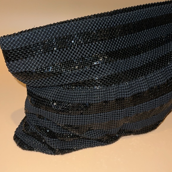 🩷NWT BCBGMAXAZRIA EVENING SEQUIN CLUTCH - Picture 4 of 13